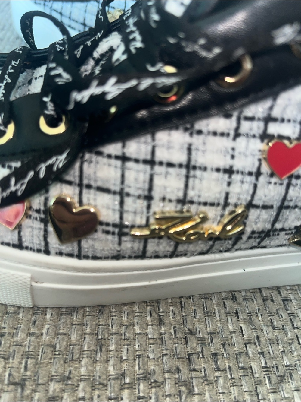 Karl Lagerfeld Black & White Tweed Sneakers with Red Heart Charms - Picture 7 of 11